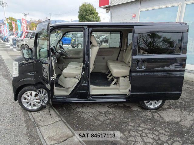 Suzuki EVERY WAGON 2019-01 215121-17