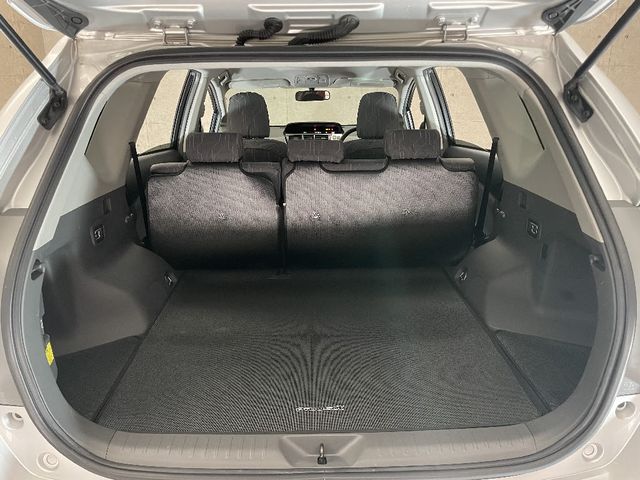 Toyota PRIUS ALPHA 2012-10 12424-13