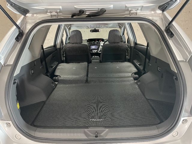 Toyota PRIUS ALPHA 2012-10 12424-14