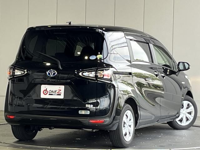 Toyota SIENTA 2020-04 186310-1