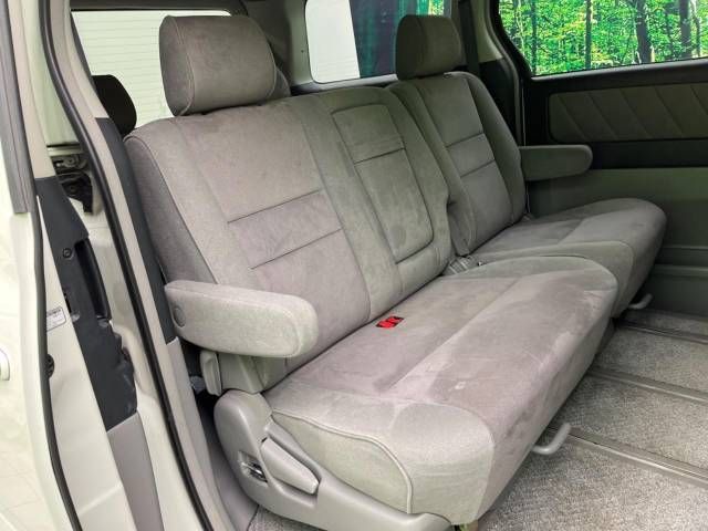 Toyota ALPHARD 2006-03 1075-11