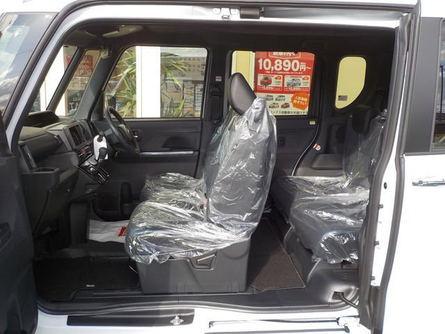 Daihatsu TANTO CUSTOM 2022-10 3650-12