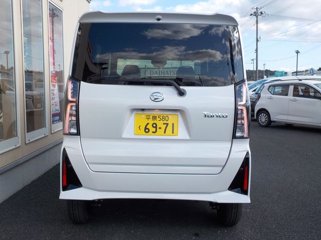 Daihatsu TANTO CUSTOM 2022-10 3650-6