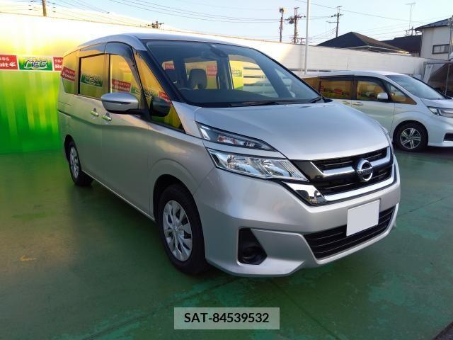 Nissan SERENA 2017-04 330977-3