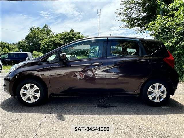 Nissan NOTE 2016-08 385700-5