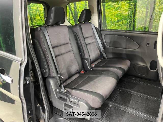 Nissan SERENA 2018-12 224602-8