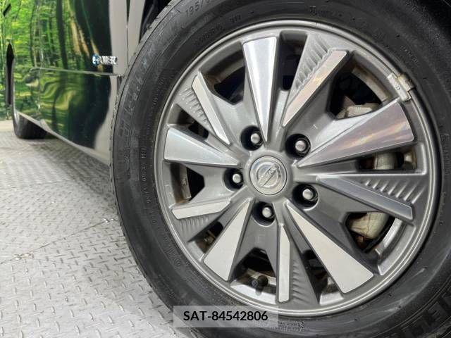 Nissan SERENA 2018-12 224602-13
