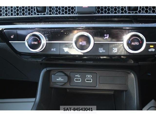 Honda CIVIC 2021-10 205796-15