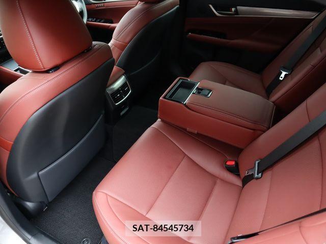 Lexus GS 2013-04 388292-11