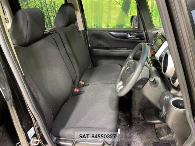 Honda N BOX CUSTOM 2015-08 350608-8