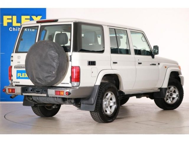 Toyota LAND CRUISER 2015-01 4771-3