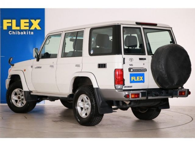 Toyota LAND CRUISER 2015-01 4771-13
