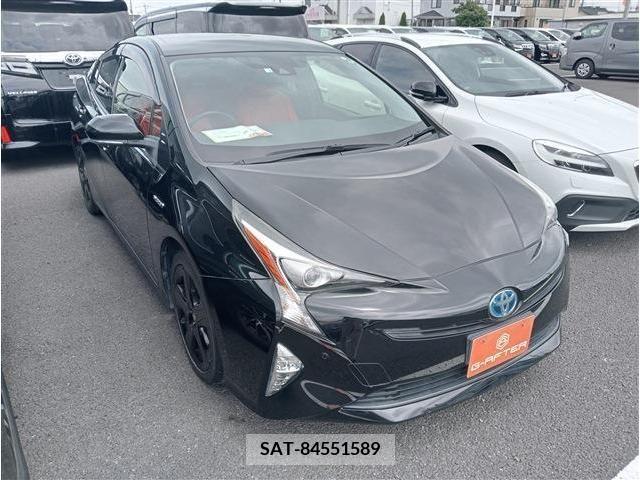 Toyota PRIUS 2016-03 379841-0