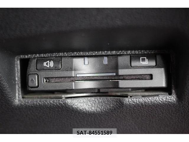 Toyota PRIUS 2016-03 379841-6
