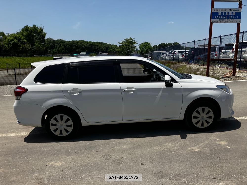 Toyota COROLLA FIELDER 2017-01 258457-24