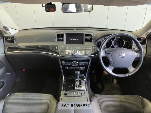Nissan FUGA 2008-04 211567-9