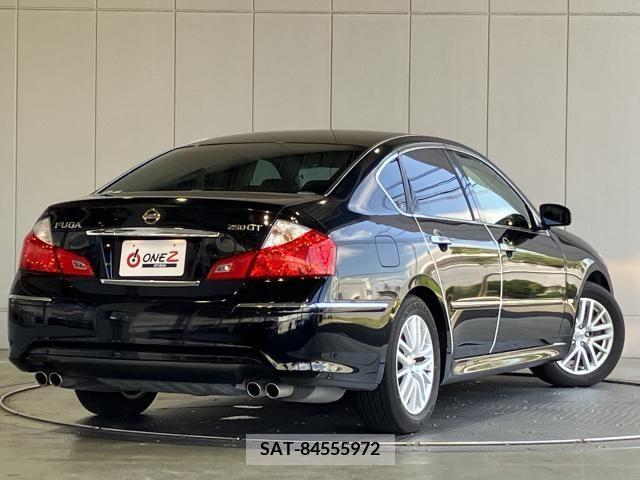 Nissan FUGA 2008-04 211567-2