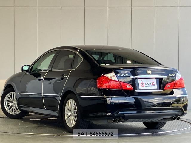 Nissan FUGA 2008-04 211567-3
