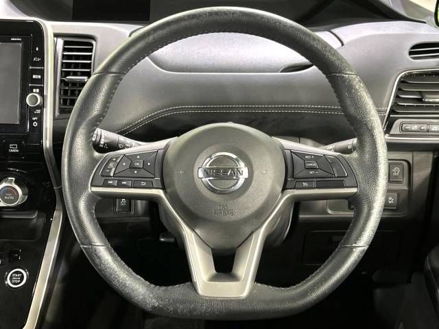 Nissan SERENA 2018-05 2570-12