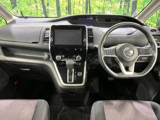 Nissan SERENA 2018-05 2570-1