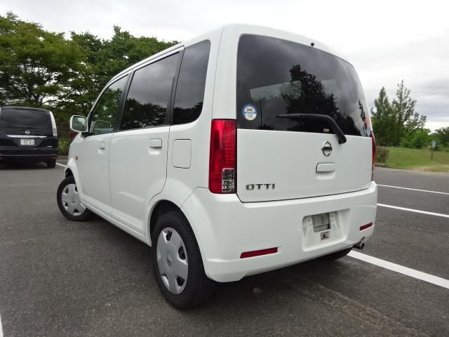 Nissan OTTI 2012-08 189533-3