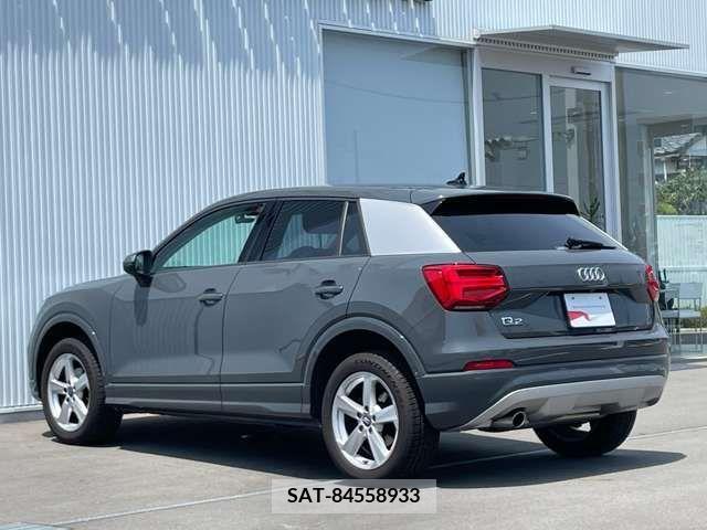 Audi Q2 2020-11 335650-7
