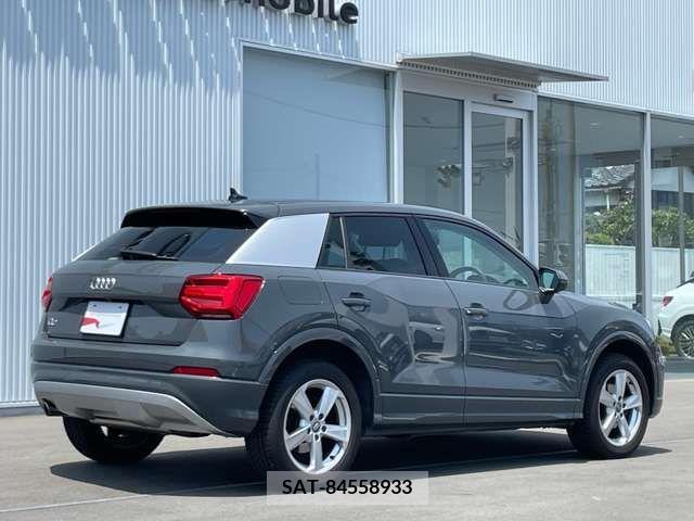 Audi Q2 2020-11 335650-5