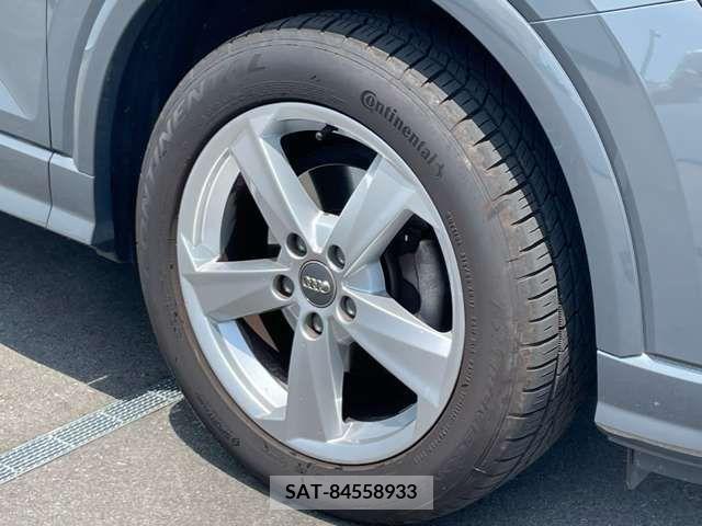 Audi Q2 2020-11 335650-9