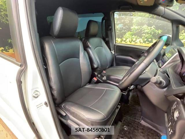 Toyota NOAH 2019-11 321650-8