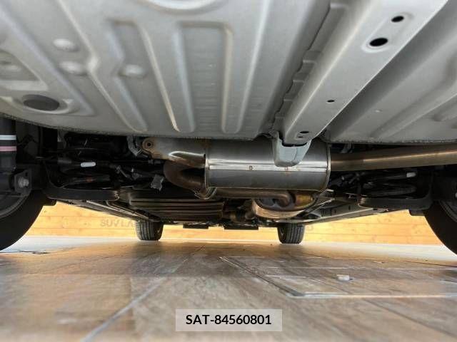 Toyota NOAH 2019-11 321650-19