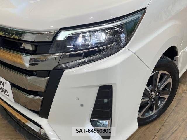 Toyota NOAH 2019-11 321650-12