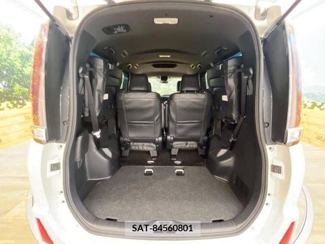 Toyota NOAH 2019-11 321650-11