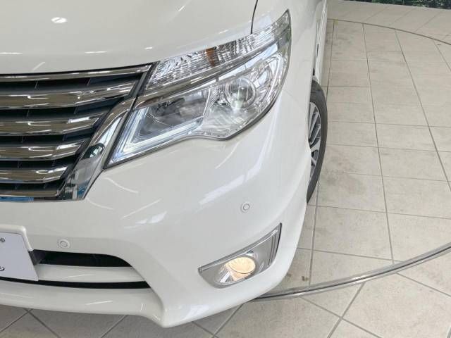 Nissan SERENA 2015-05 6947-12