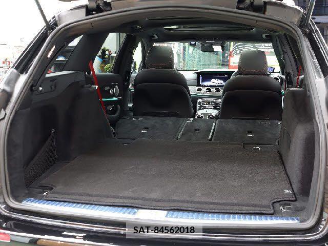 Amg E-CLASS 2019-12 260349-5
