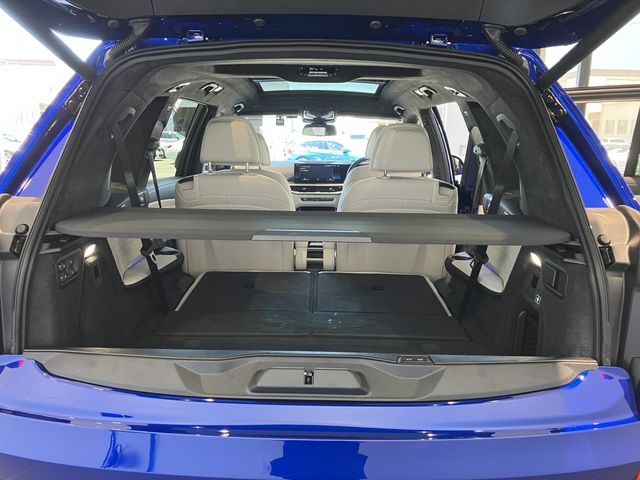 Bmw X7 2023-03 6498-16