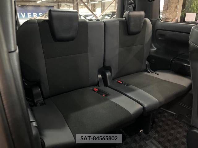Toyota NOAH 2020-02 213263-9