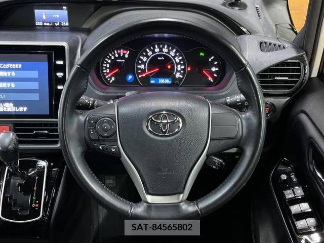 Toyota NOAH 2020-02 213263-10