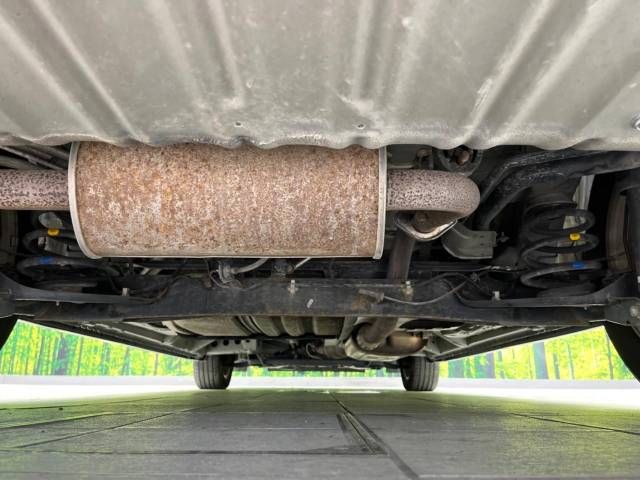 Nissan SERENA 2014-10 13499-19