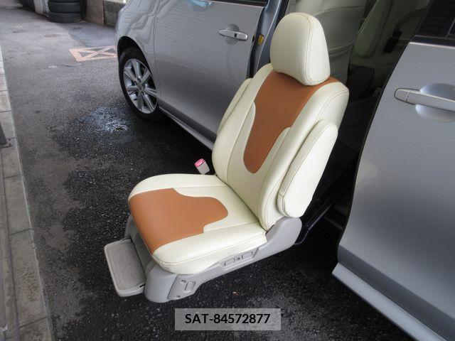 Toyota ESTIMA 2009-03 212615-9