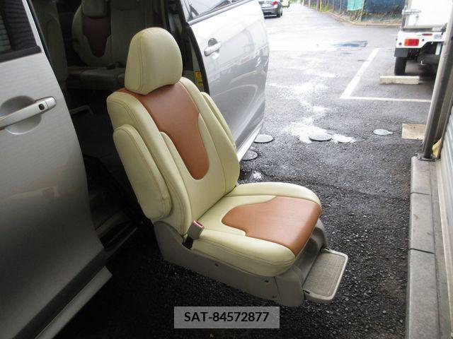 Toyota ESTIMA 2009-03 212615-10