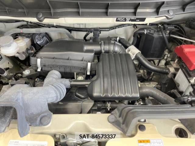 Suzuki SPACIA 2022-08 348517-18