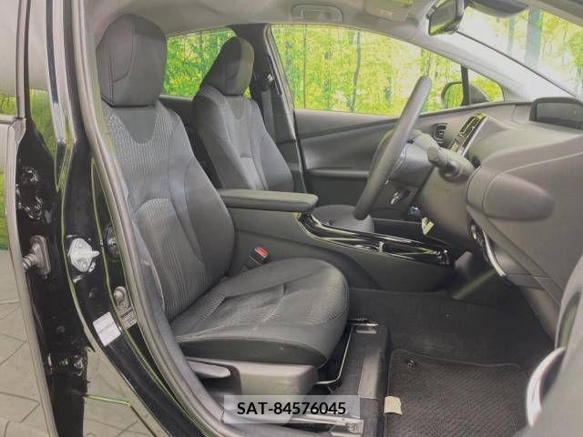 Toyota PRIUS 2019-01 214462-9