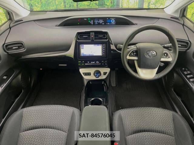 Toyota PRIUS 2019-01 214462-1