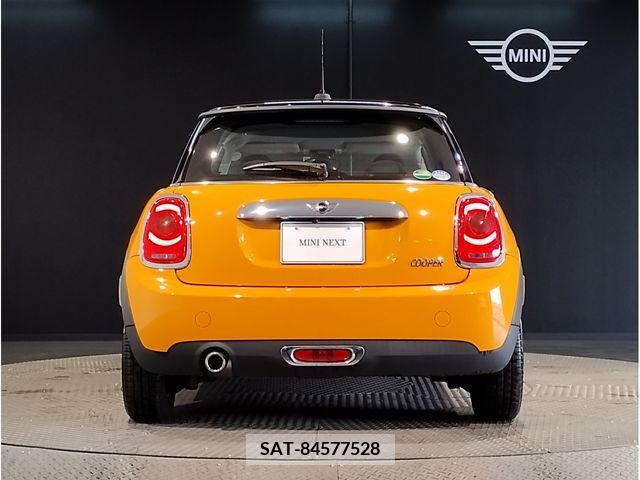 Bmw MINI 2017-03 262641-4