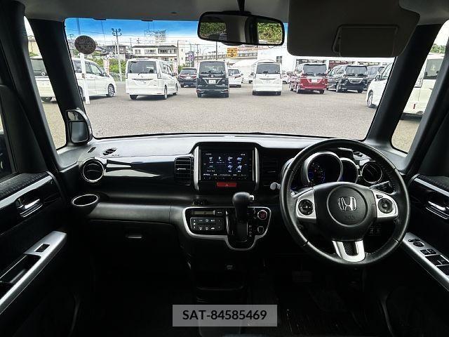 Honda N BOX CUSTOM 2015-06 378302-1