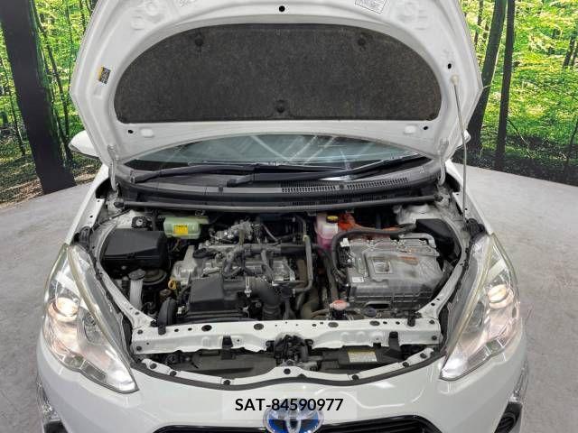 Toyota AQUA 2017-02 260704-18