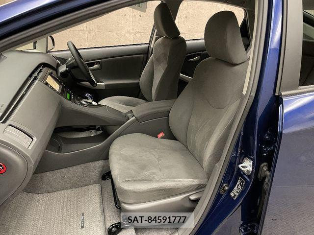 Toyota PRIUS 2009-07 240054-5