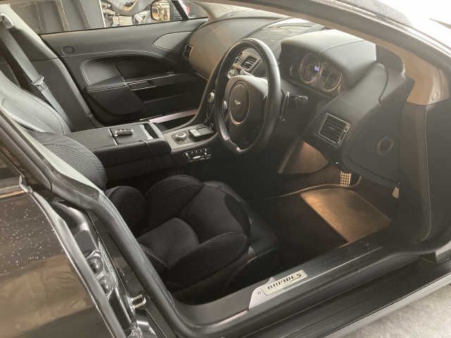 Aston Martin Aston Martin 2016-08 23957-3