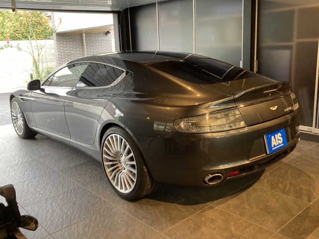 Aston Martin Aston Martin 2016-08 23957-8