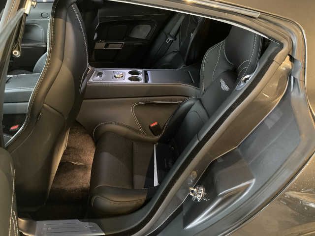Aston Martin Aston Martin 2016-08 23957-4